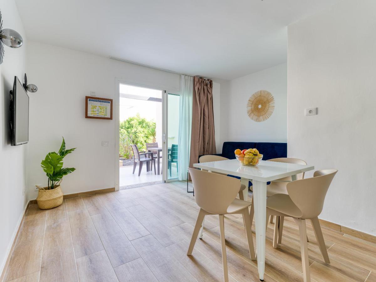Homeforguest Moderno Con Piscina En 公寓